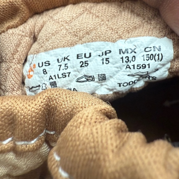 Toddler Timberland Tan Boots Ankle Boots - Almost new condition Sz US 8 - Picture 3 of 12